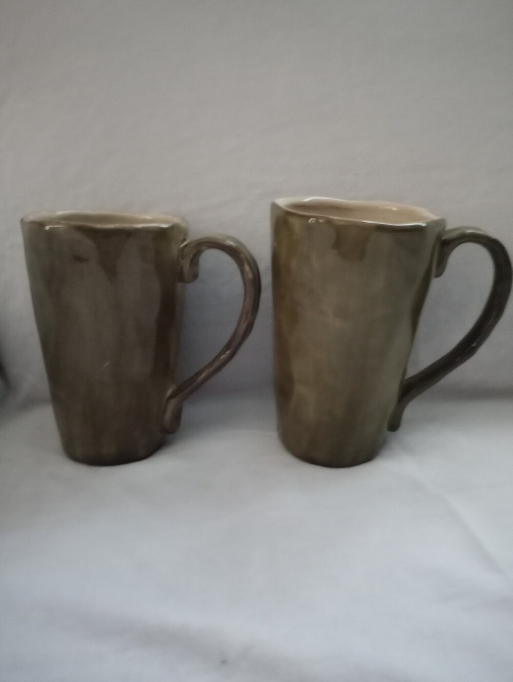 Tabletops Unlimited Gisella Olive Green & Tan 18 Ounce Tall Mugs- Set of 2